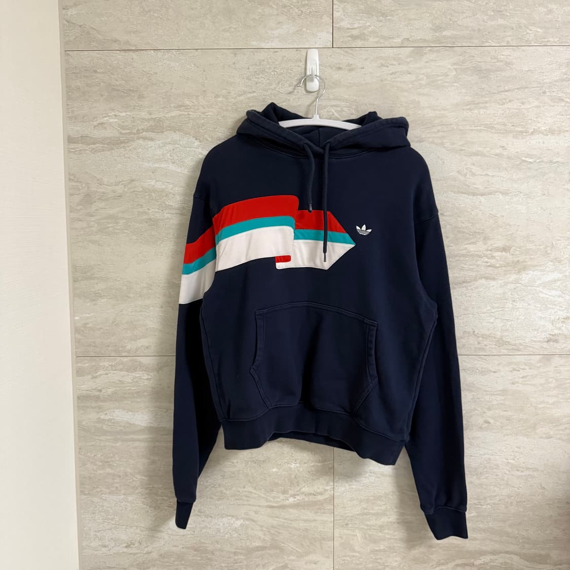 아디다스 후드티 상품이미지2
