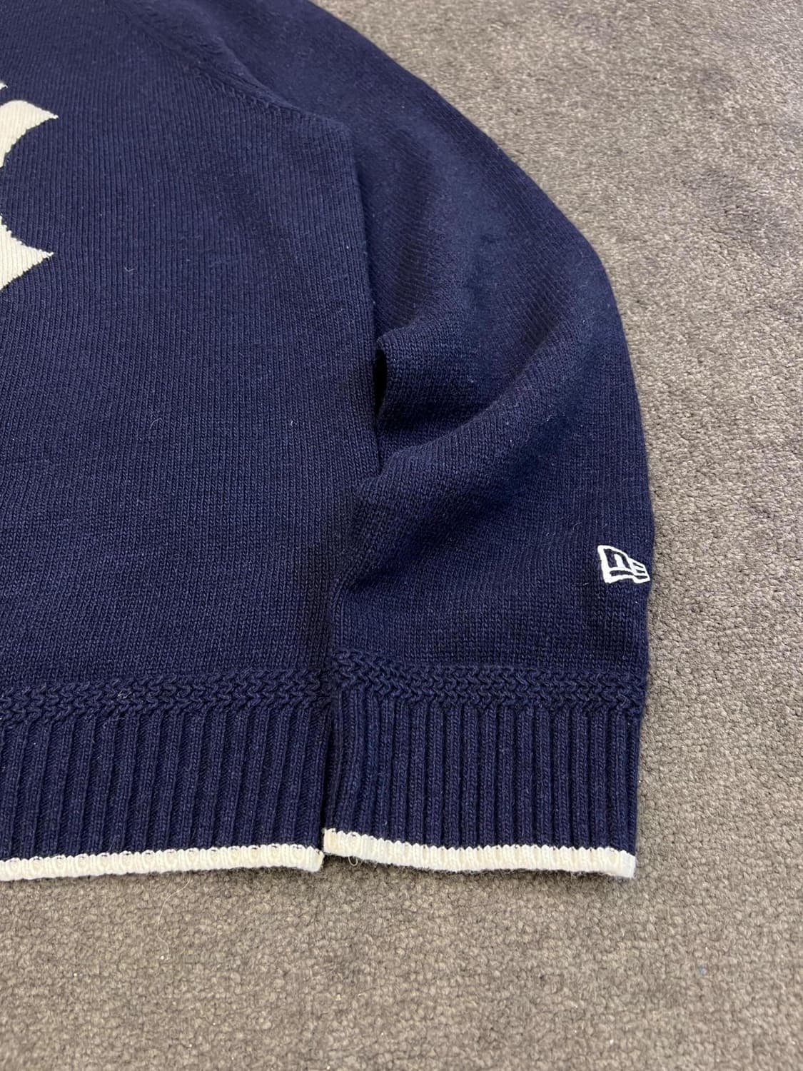 뉴에라 NY 양키스 니트 스웨터 상품이미지4