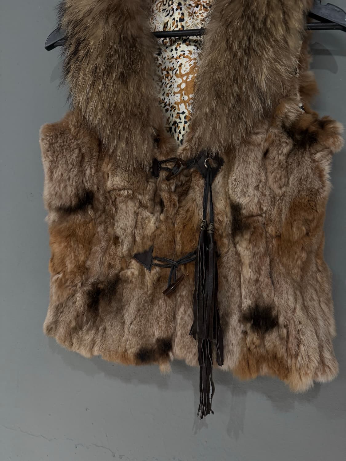 real fox fur duffle button vest 상품이미지6