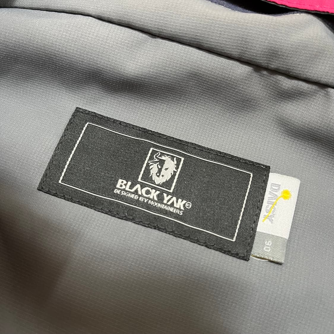 블랙야크 여성 바람막이 자켓 S/90 상품이미지4