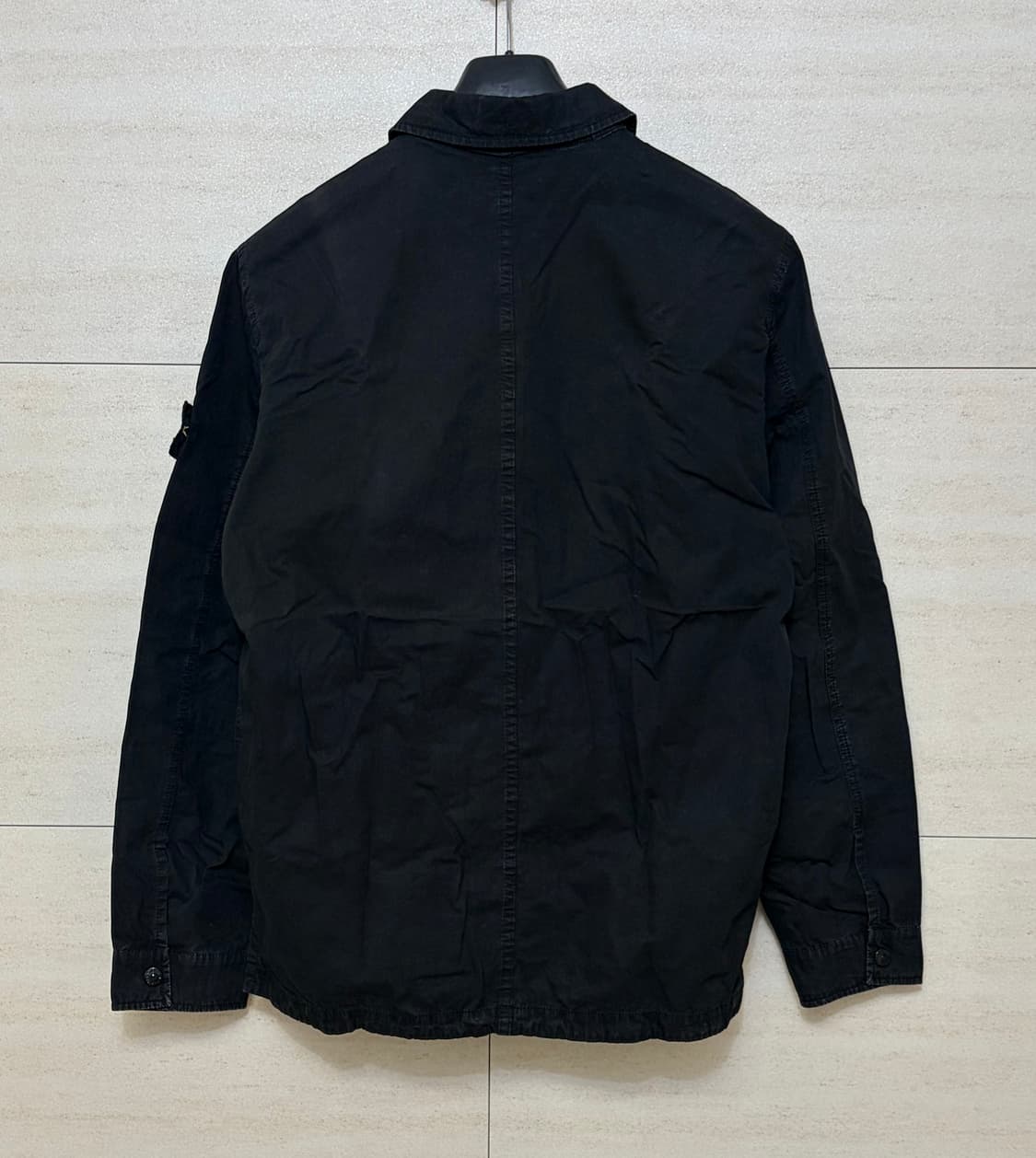 스톤아일랜드 올드이펙트 오버셔츠 블랙 상품이미지2