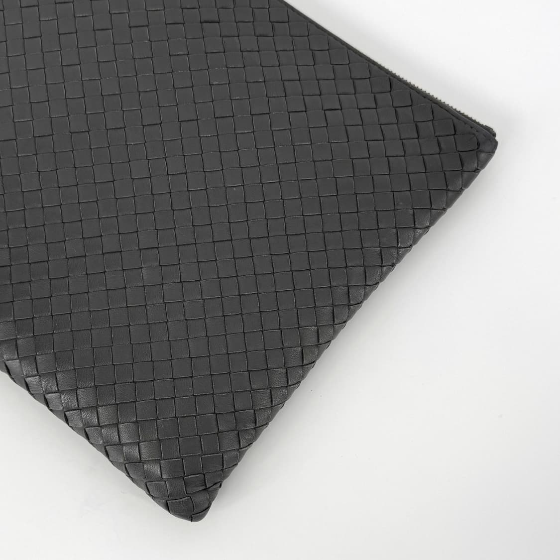 보테가베네타 인트레치아토 클러치백 라지 상품이미지7