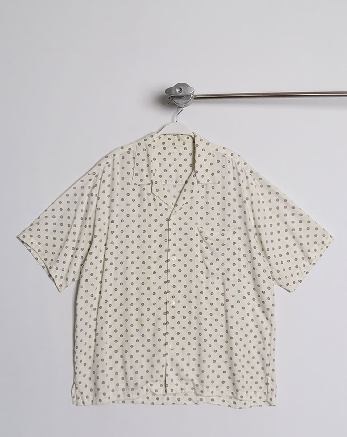 G U Pattern Rayon Shirts 상품이미지1