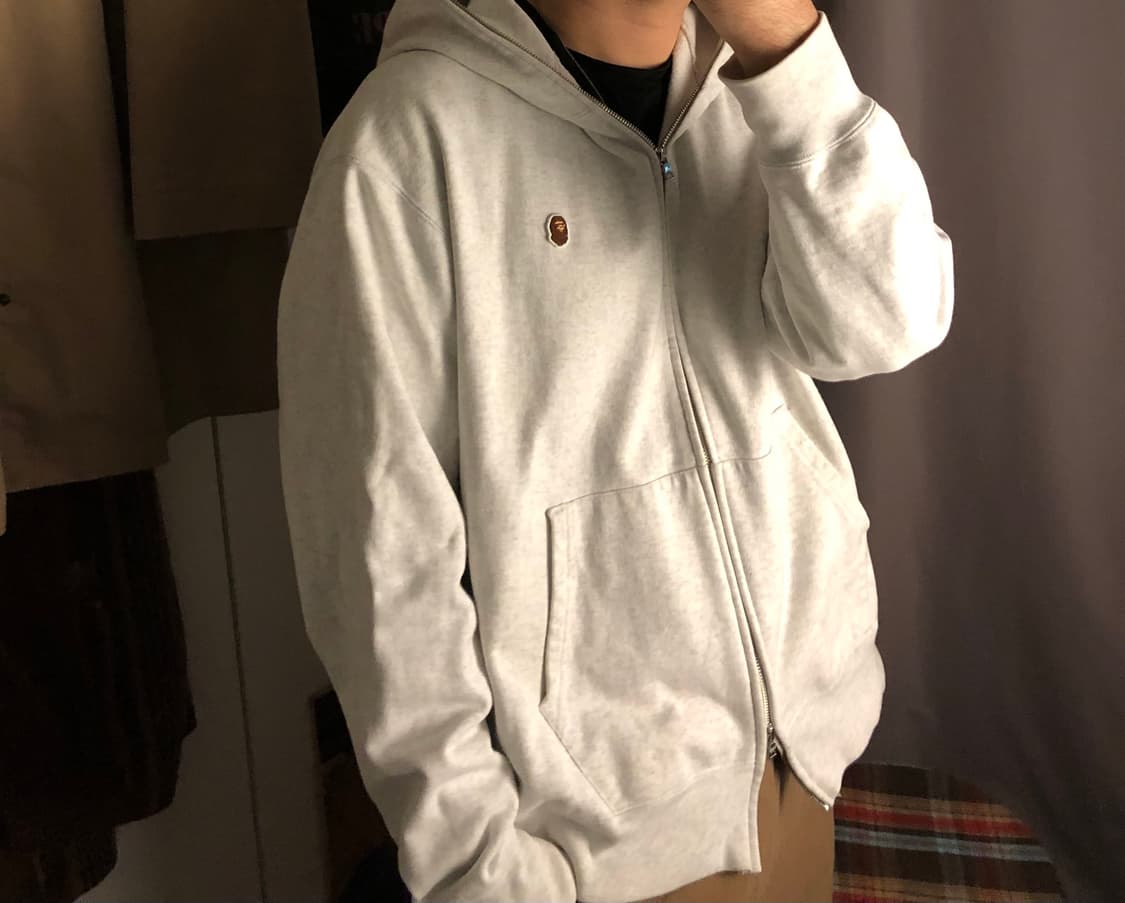 베이프 로고 후드집업 상품이미지1