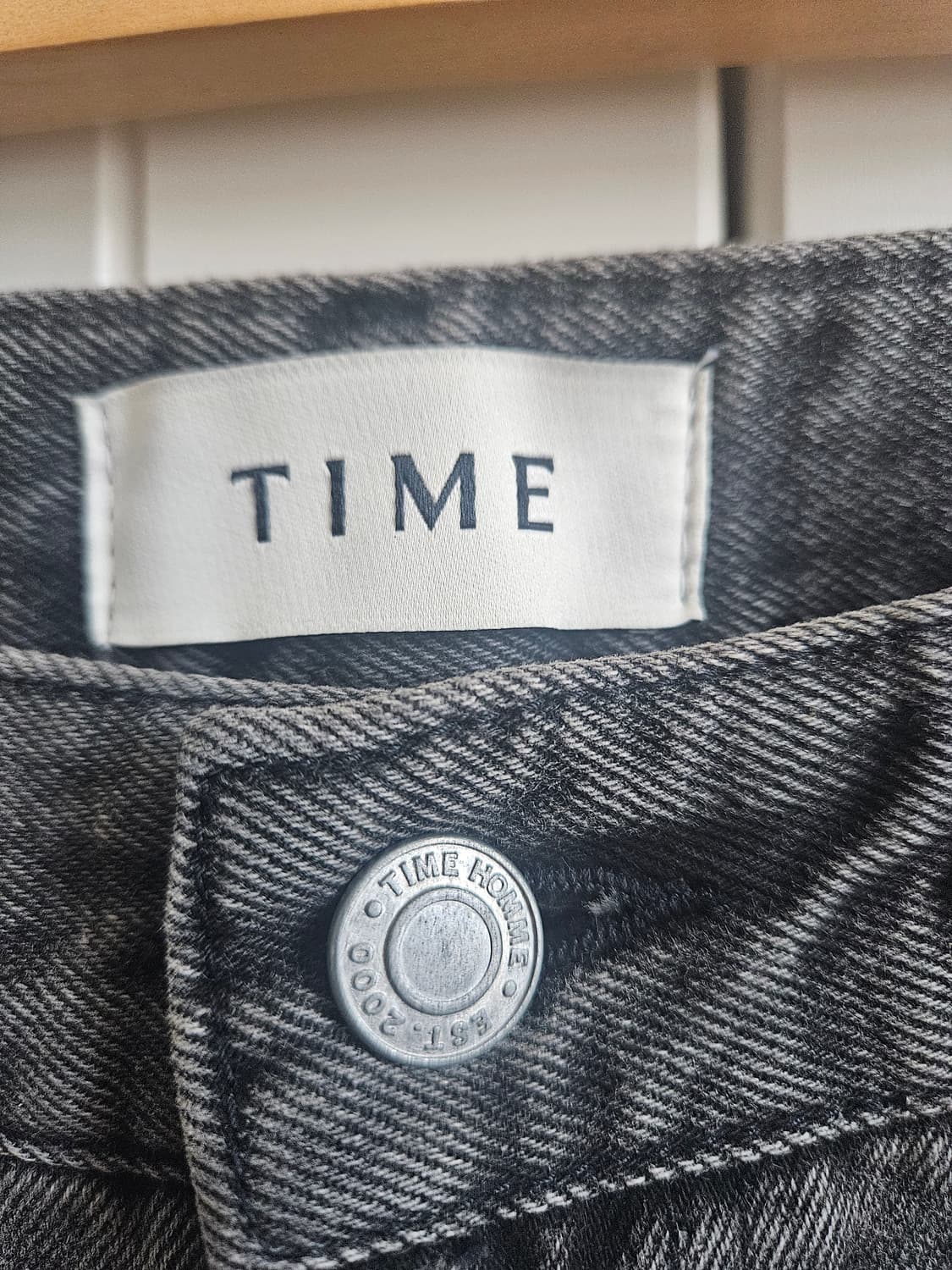 [24년 제품] TIME 타임 옴므 워시드 데님 팬츠 상품이미지2