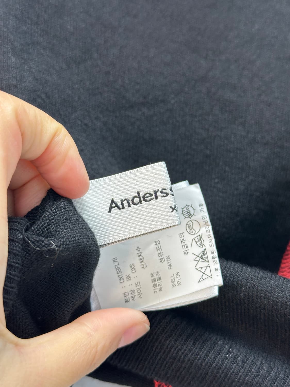 앤더슨벨 포 우먼 콘트라스트 워머 터틀넥 블랙 니트 상품이미지6