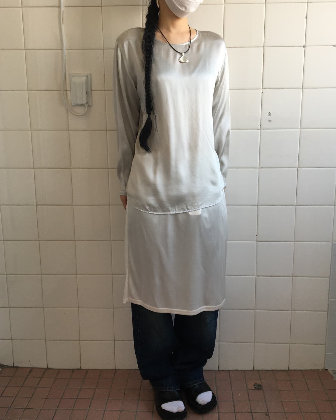 Glossy blouse 상품이미지1