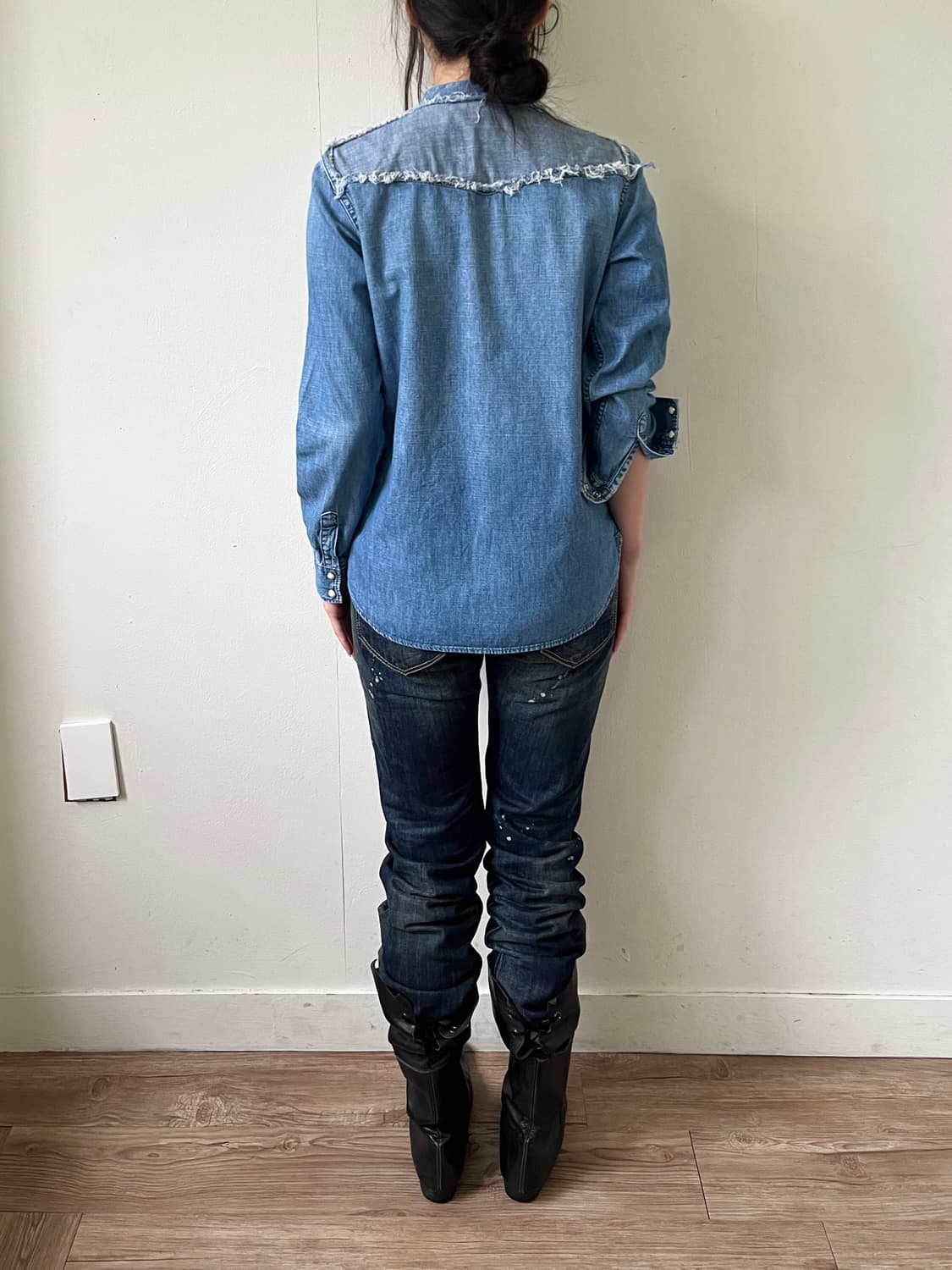 Levi’s 스티치 페인팅 데님 팬츠 상품이미지10