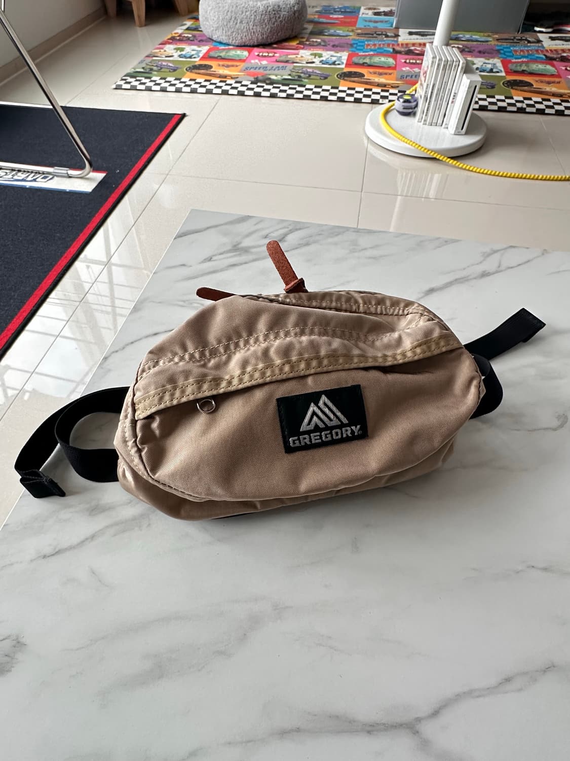 그레고리 힙색 티니 테일 메이트 (샌드) 상품이미지2