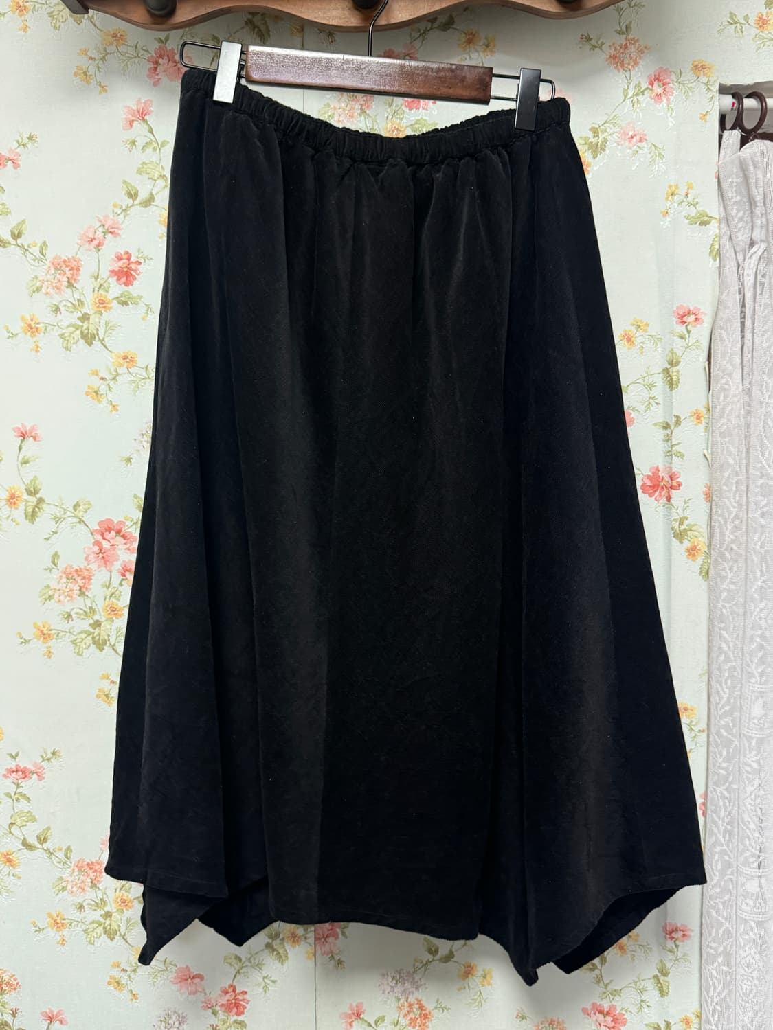 블랙 버트 롱 스커트 상품이미지2