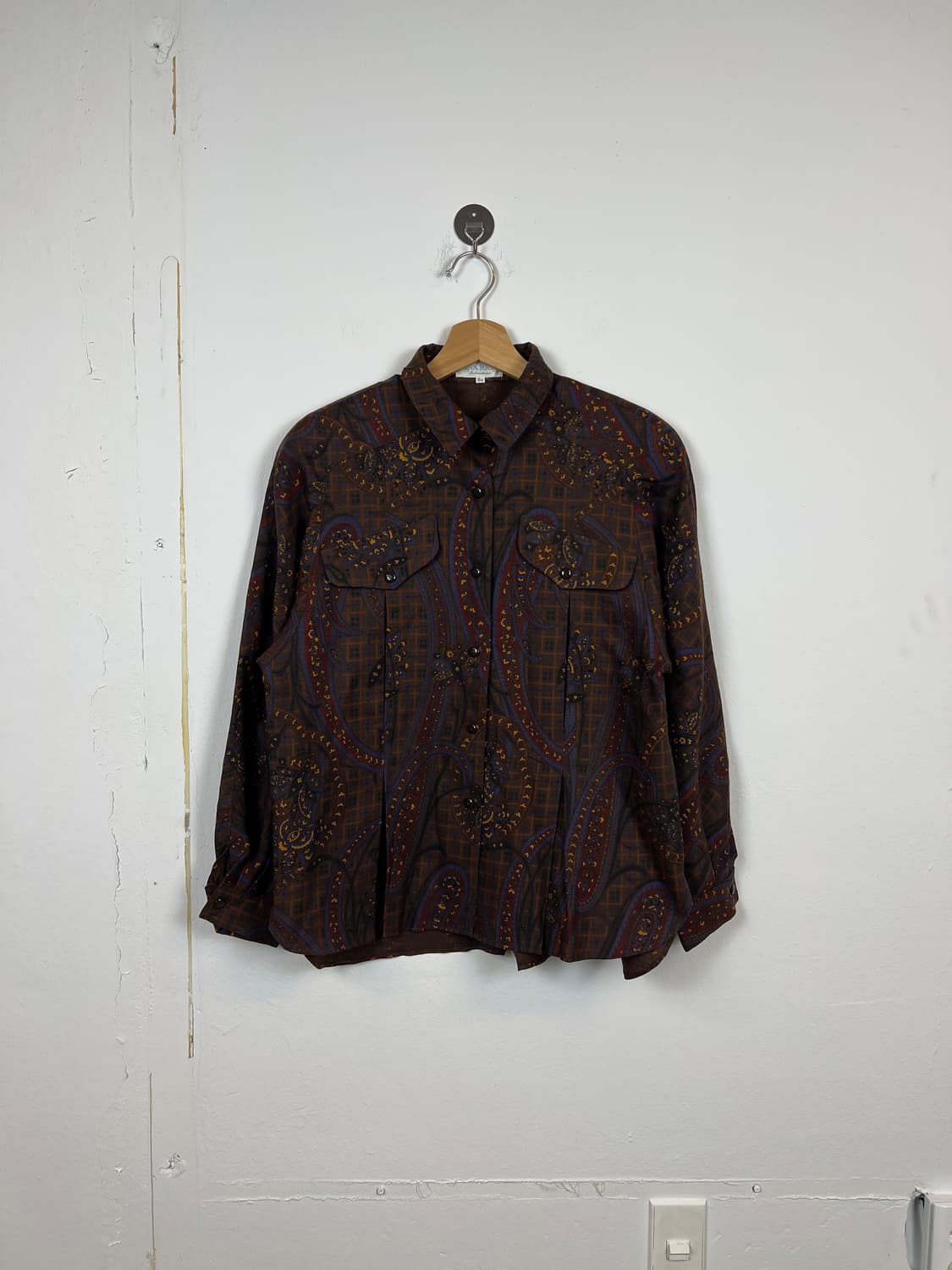 T147 니나리치 페이즐리 패턴 셔츠 SIZE9 상품이미지1