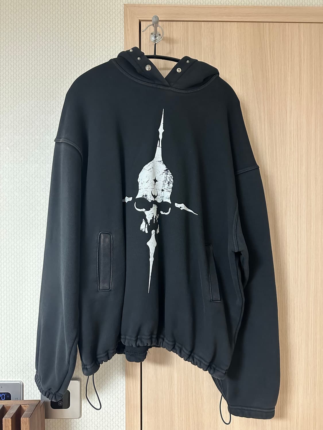 떠그클럽 Peace hoodie 상품이미지1