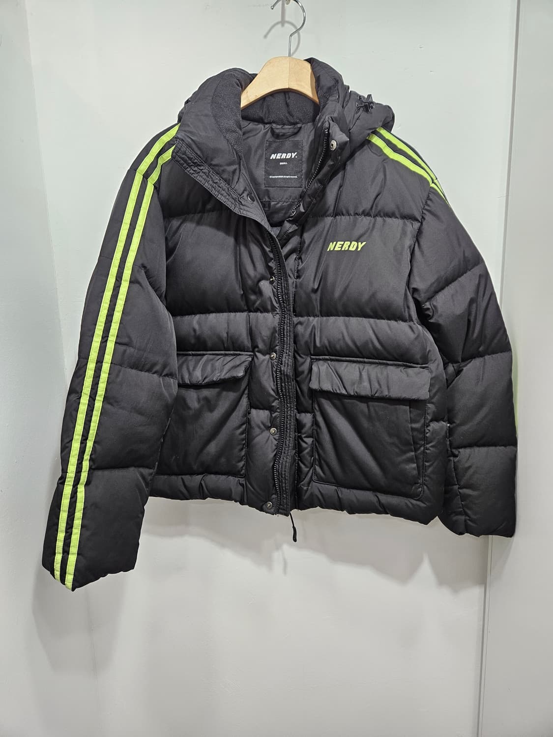 널디(NERDY) 2022FW 엔와이 공용 덕다운패딩  상품이미지9