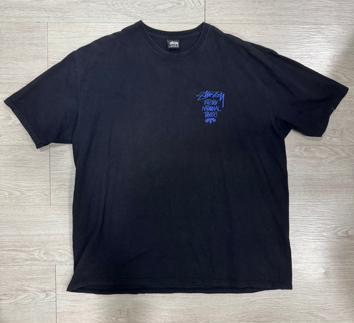 스투시 트라이브 스택 반팔 티셔츠 블랙 상품이미지1