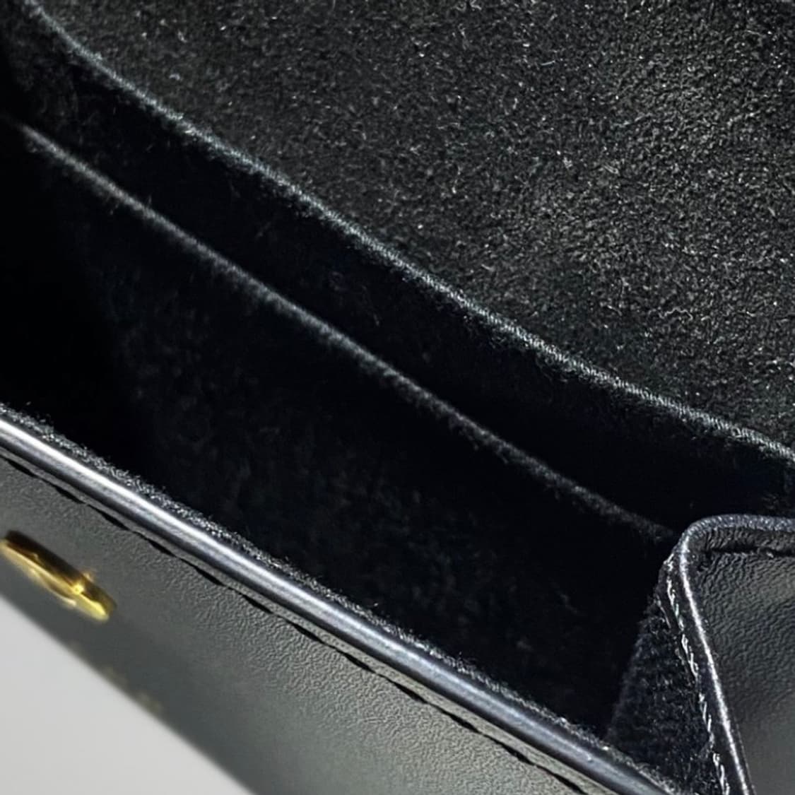 [정품] A.P.C 아페쎄 제네바 카프스킨 비즈니스 컴팩트 카드지갑 상품이미지6