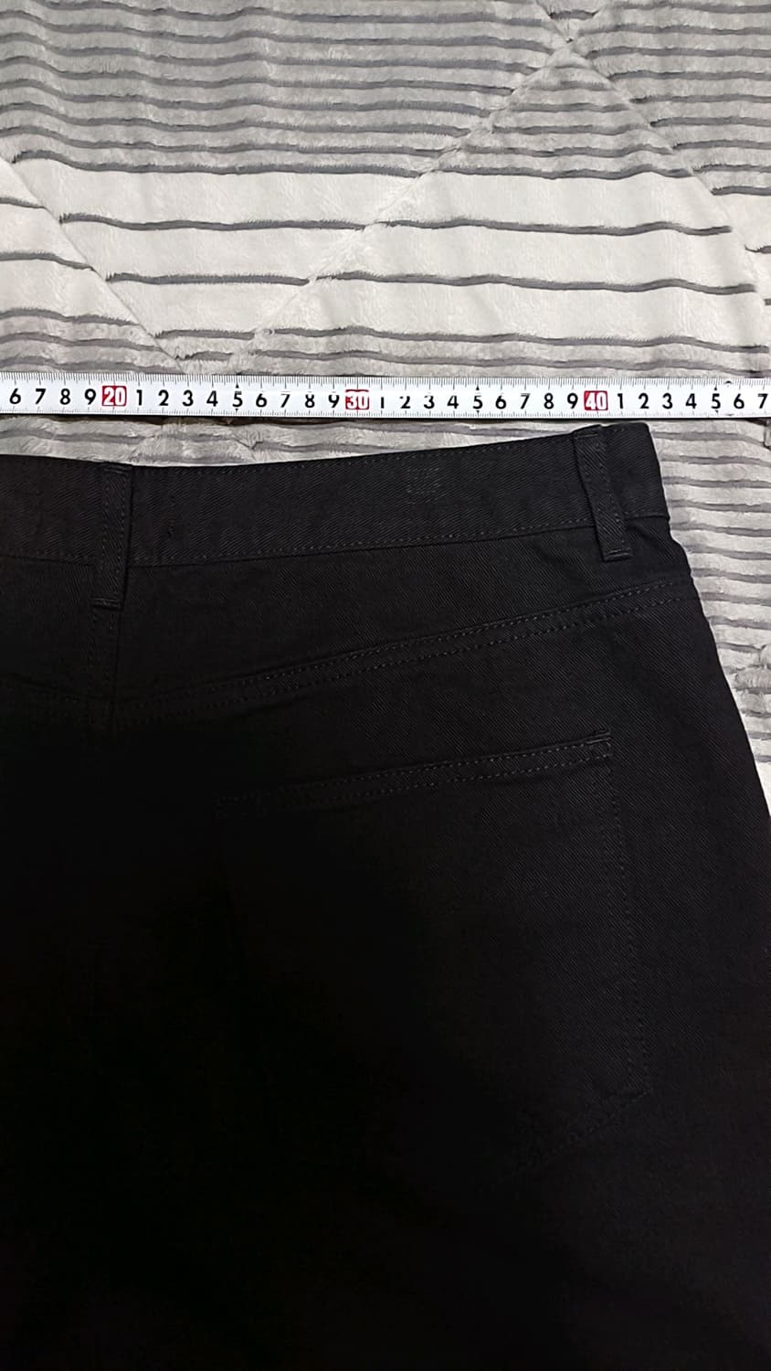 무신사우먼즈 와이드 블랙데님반바지 실측33인치 기장65 상품이미지7