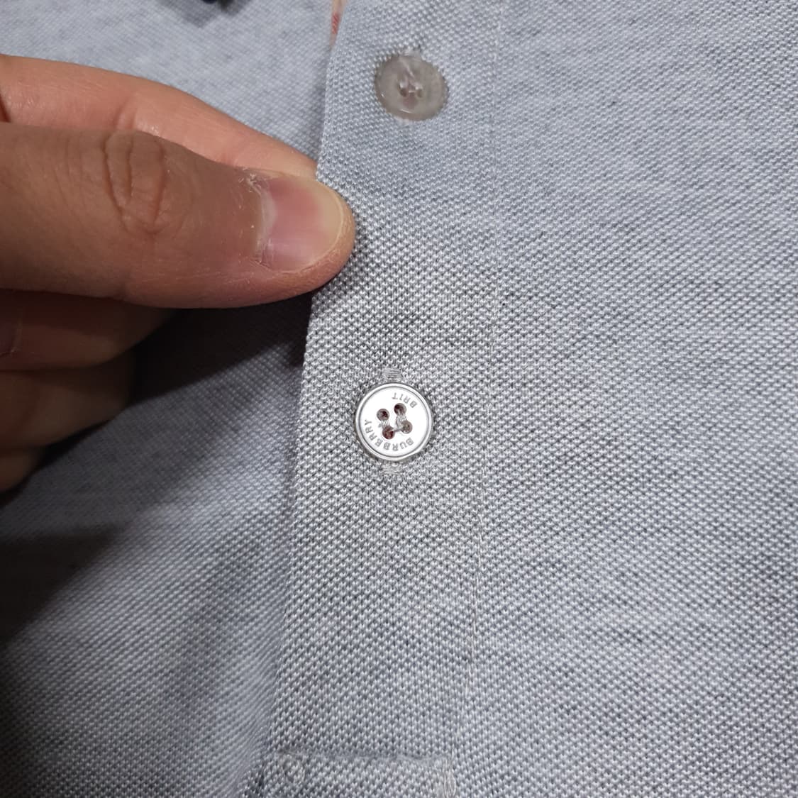 여성 XL) 버버리 크레스트 노바체크 반팔 카라티 폴로 피케 셔츠 그레이 상품이미지6