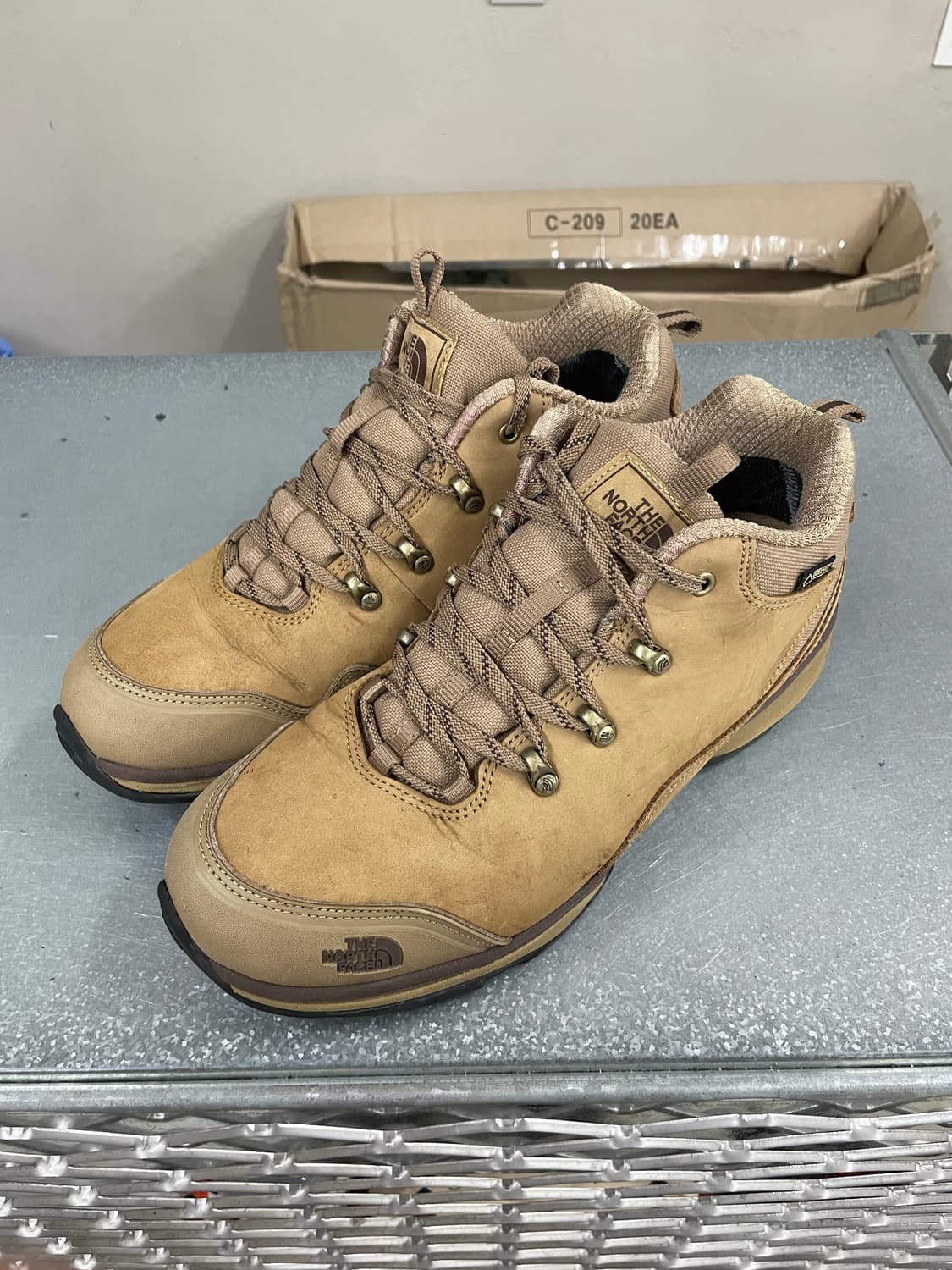 노스페이스 고어텍스 트레킹화 265 상품이미지2