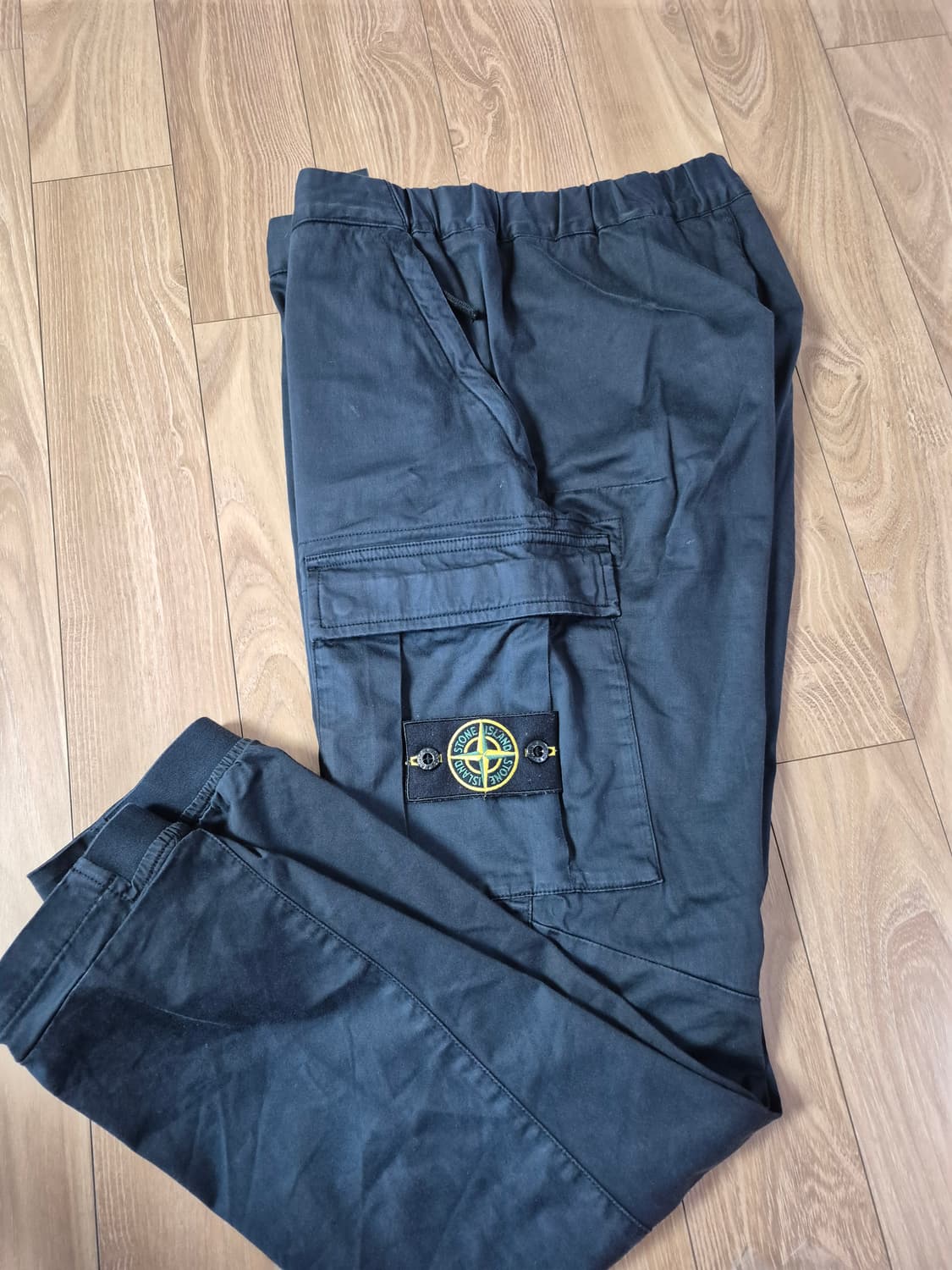 스톤아일랜드 17AW RE-T 카고 조거 팬츠 31 상품이미지1