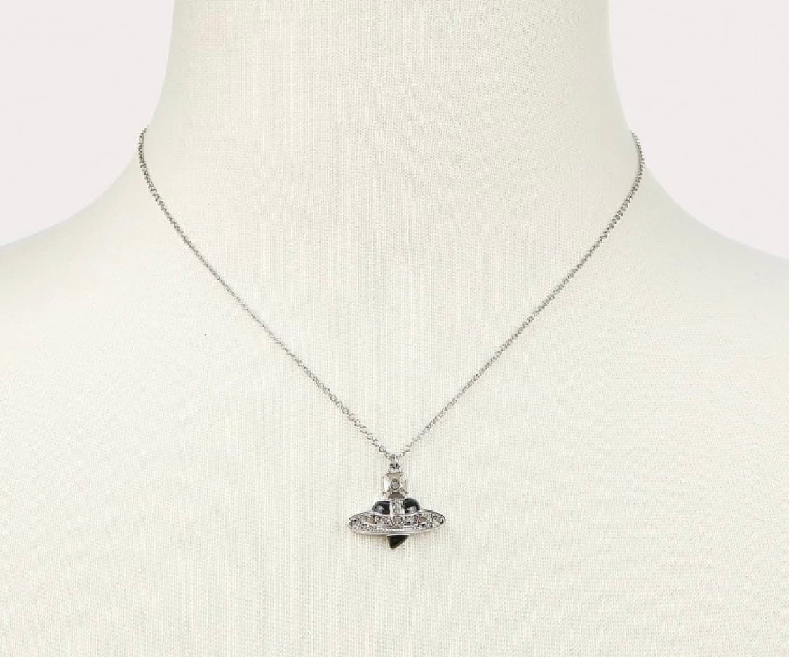 비비안웨스트우드 뉴 디아망떼 하트 목걸우 상품이미지2