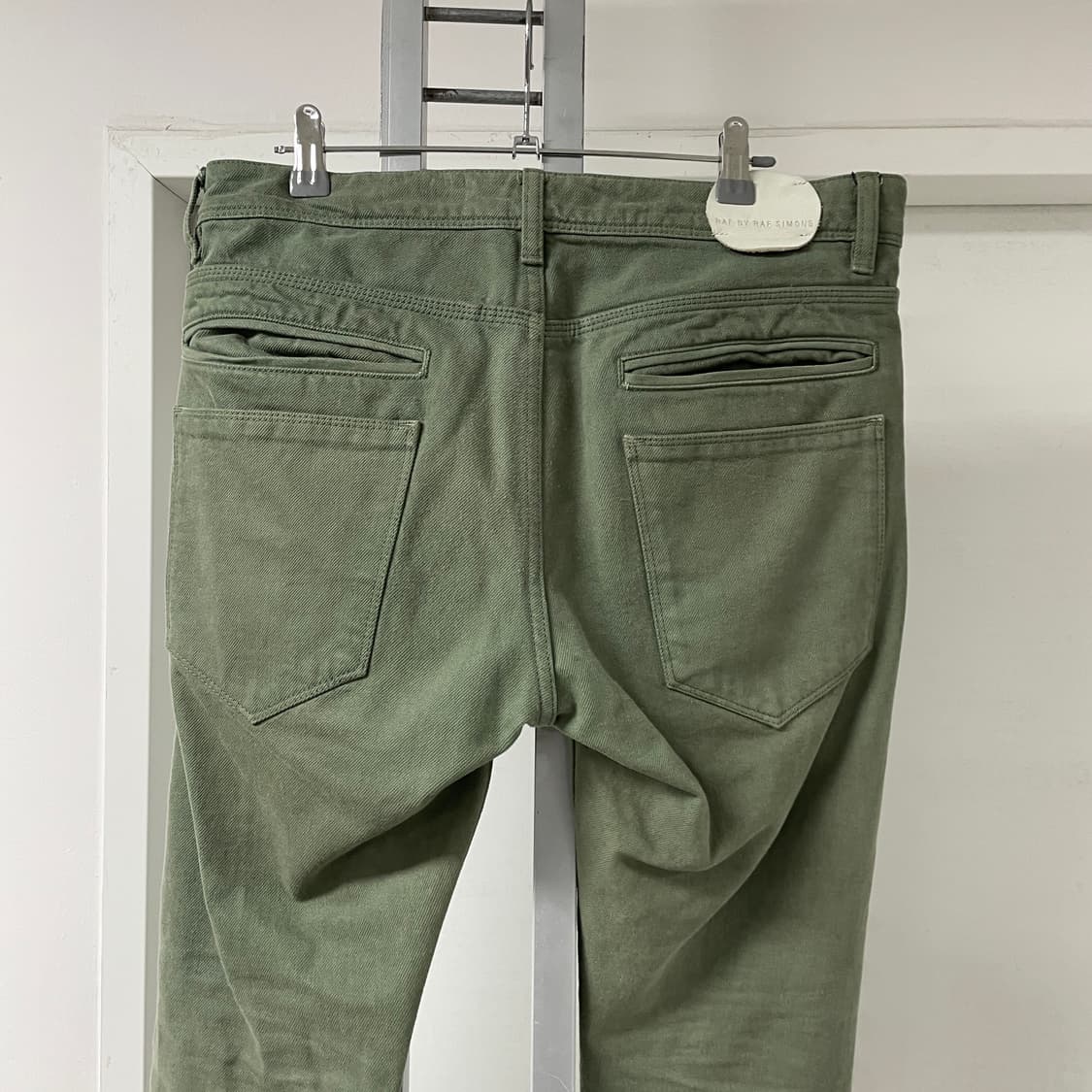 라프시몬스 카키 데님 팬츠 30 상품이미지2