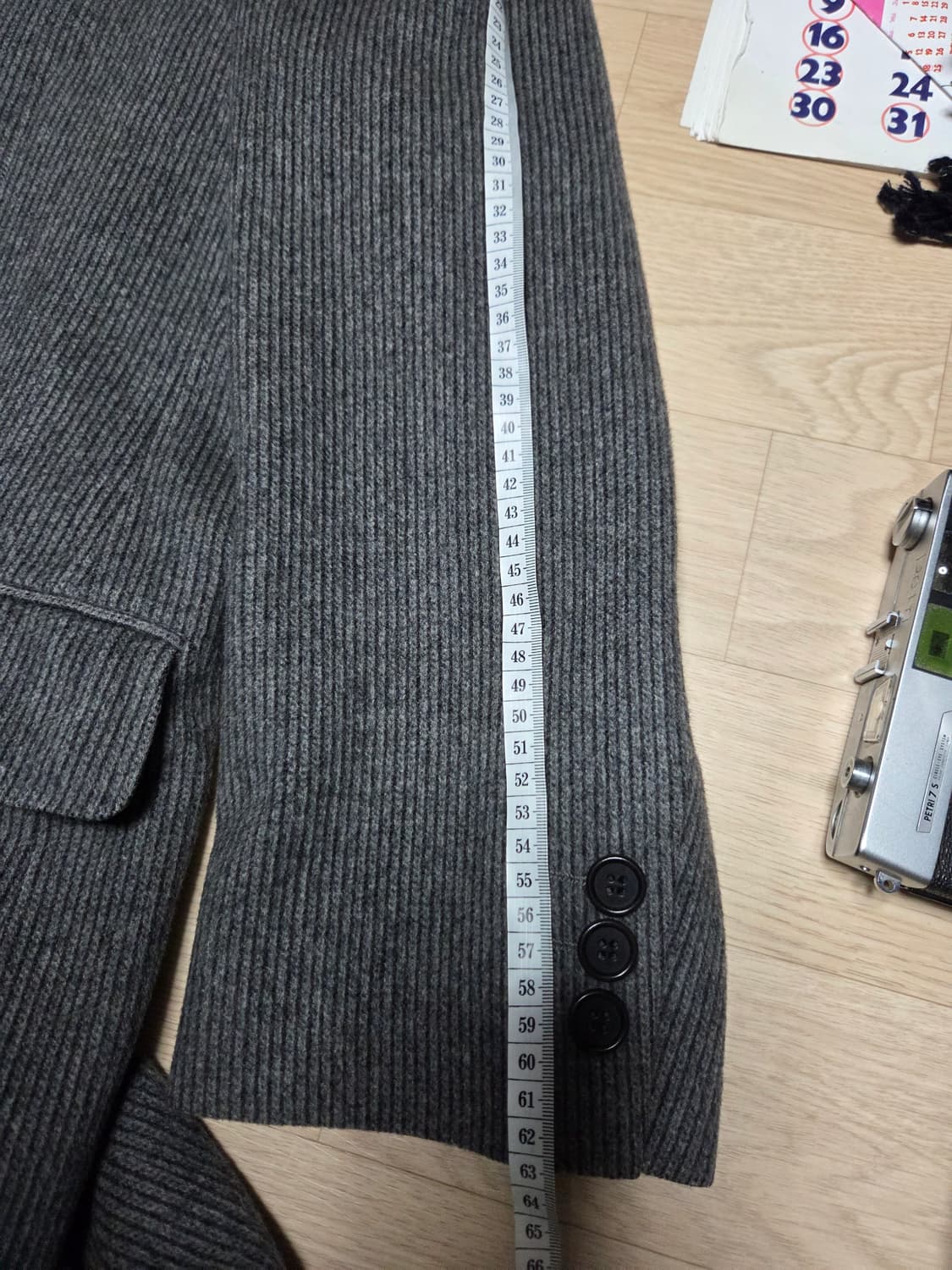 NINA RICCI 클래식 코트 그레이 수트 정장  상품이미지10