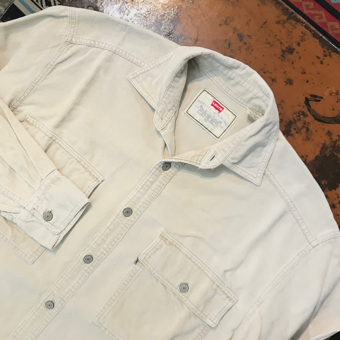 리바이스 라이트 베이지 코듀로이 셔츠 남성 105 사이즈  상품이미지3