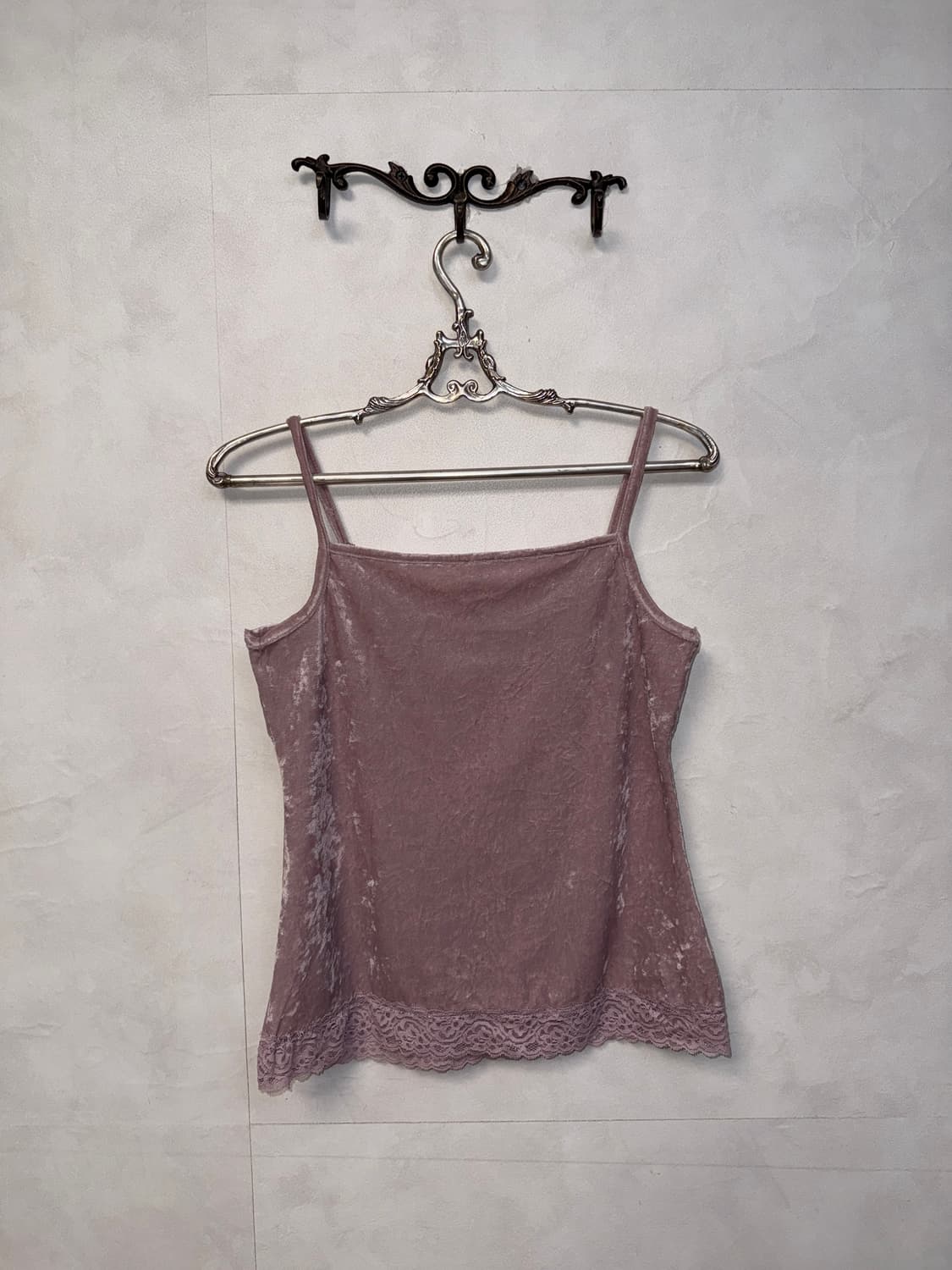 Lavender rabbit fur trimmed velvet 슬리브리스 상품이미지3