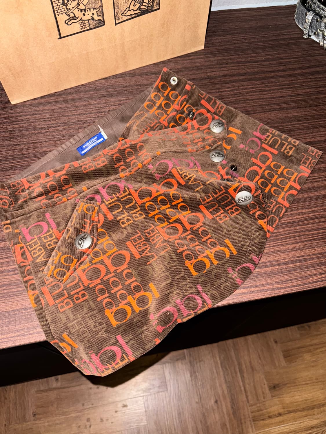 버버리 y2k 골덴 미니스커트  상품이미지1