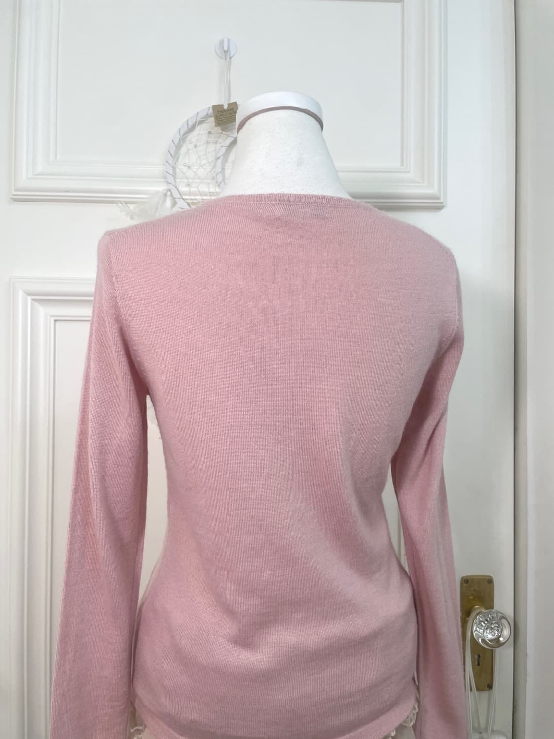 indi pink lace flower detail cardigan 상품이미지4