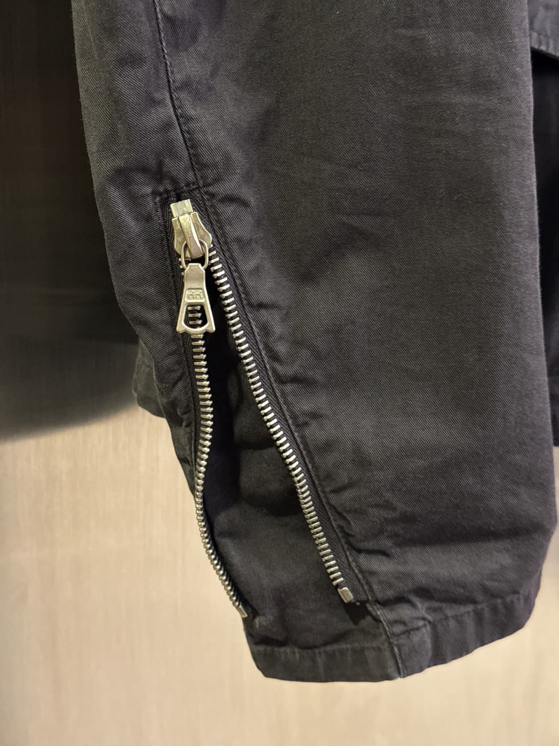 드리스 반 노튼 가먼트 다잉 워크자켓 상품이미지3