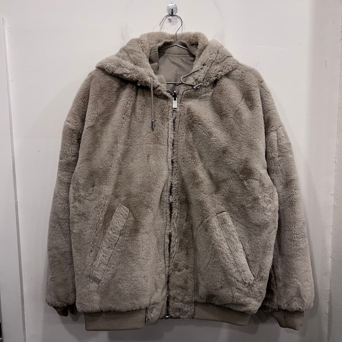 자라 맨즈 리버시블 밍크 후드 ma-1 항공점퍼 상품이미지4