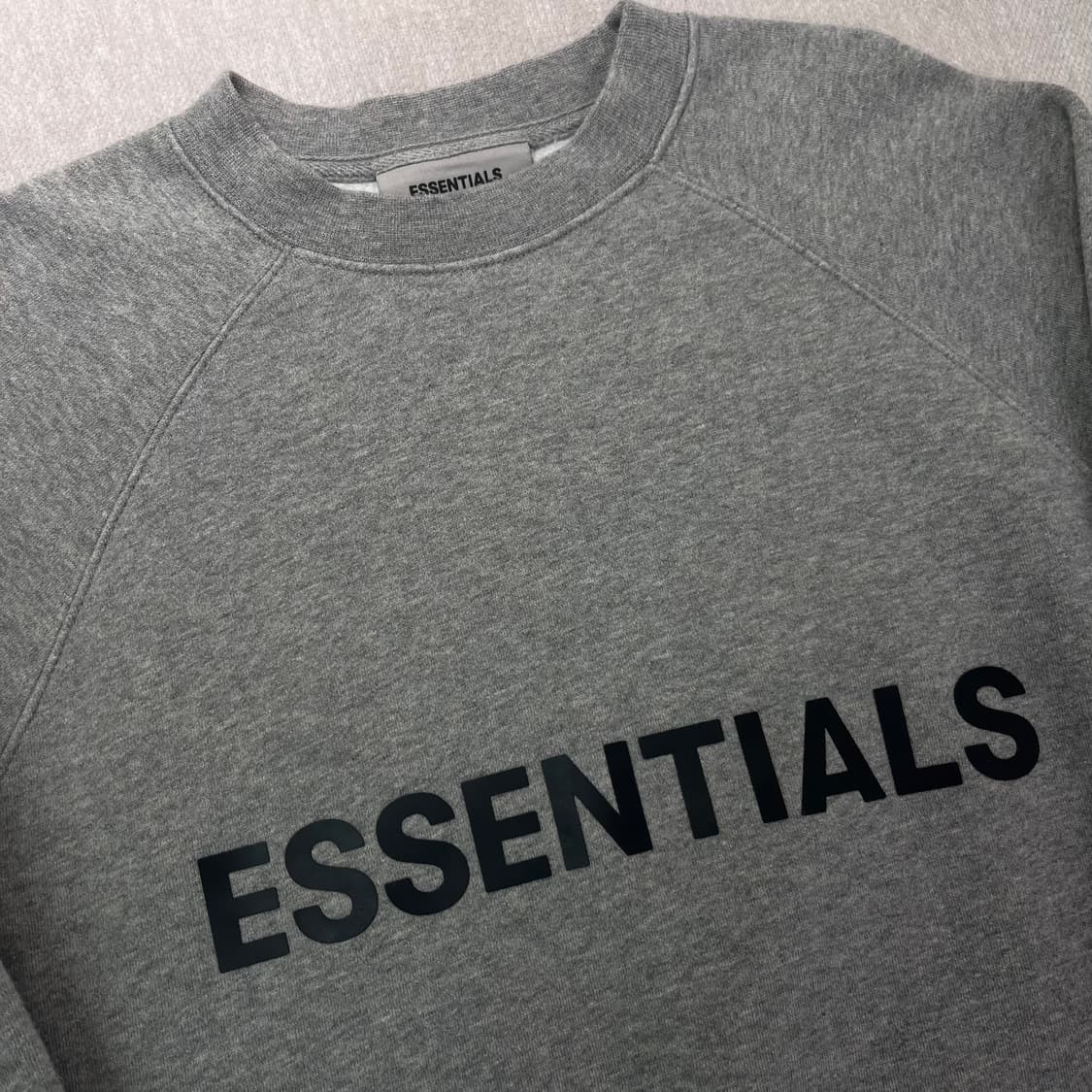 95 피오갓 에센셜 오트밀 그레이 맨투맨 상품이미지2