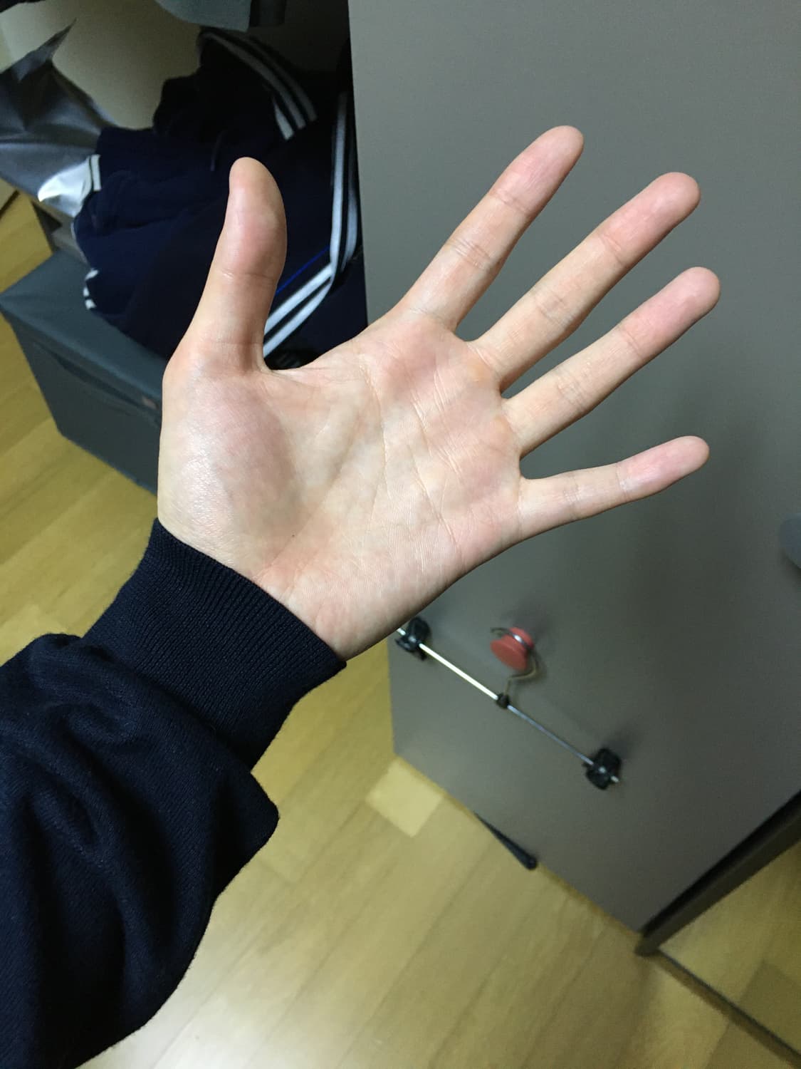 Prada sport v neck knit 상품이미지4