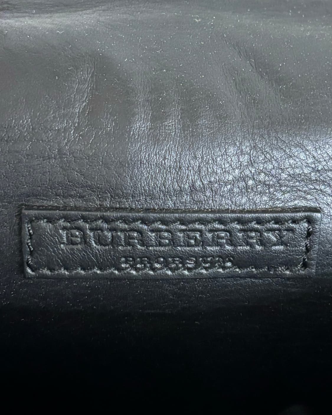 버버리 프로섬 스트로 벨티드 클러치 상품이미지6