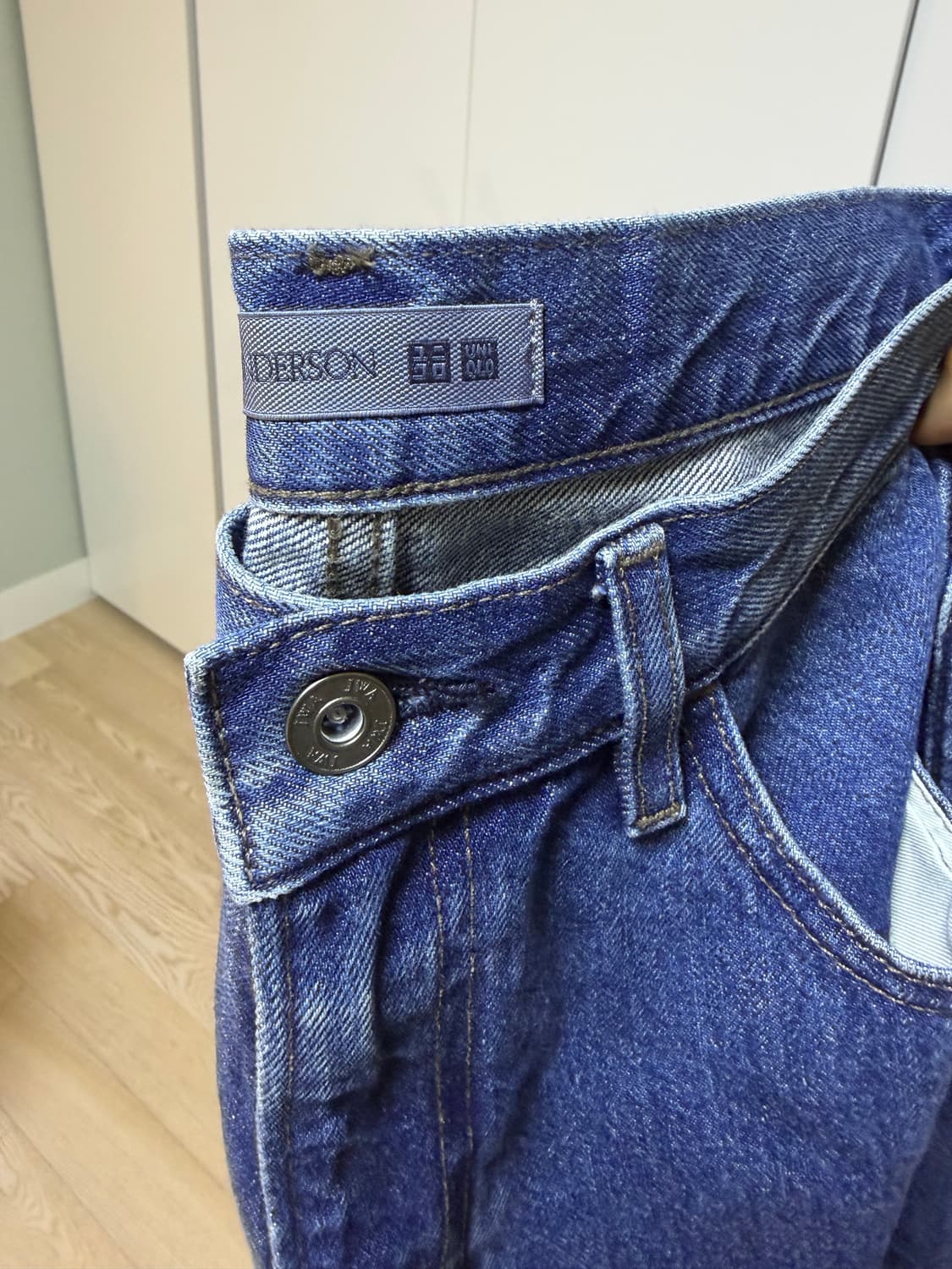 유니클로 jw 앤더슨 스트레이트 진 29 상품이미지2