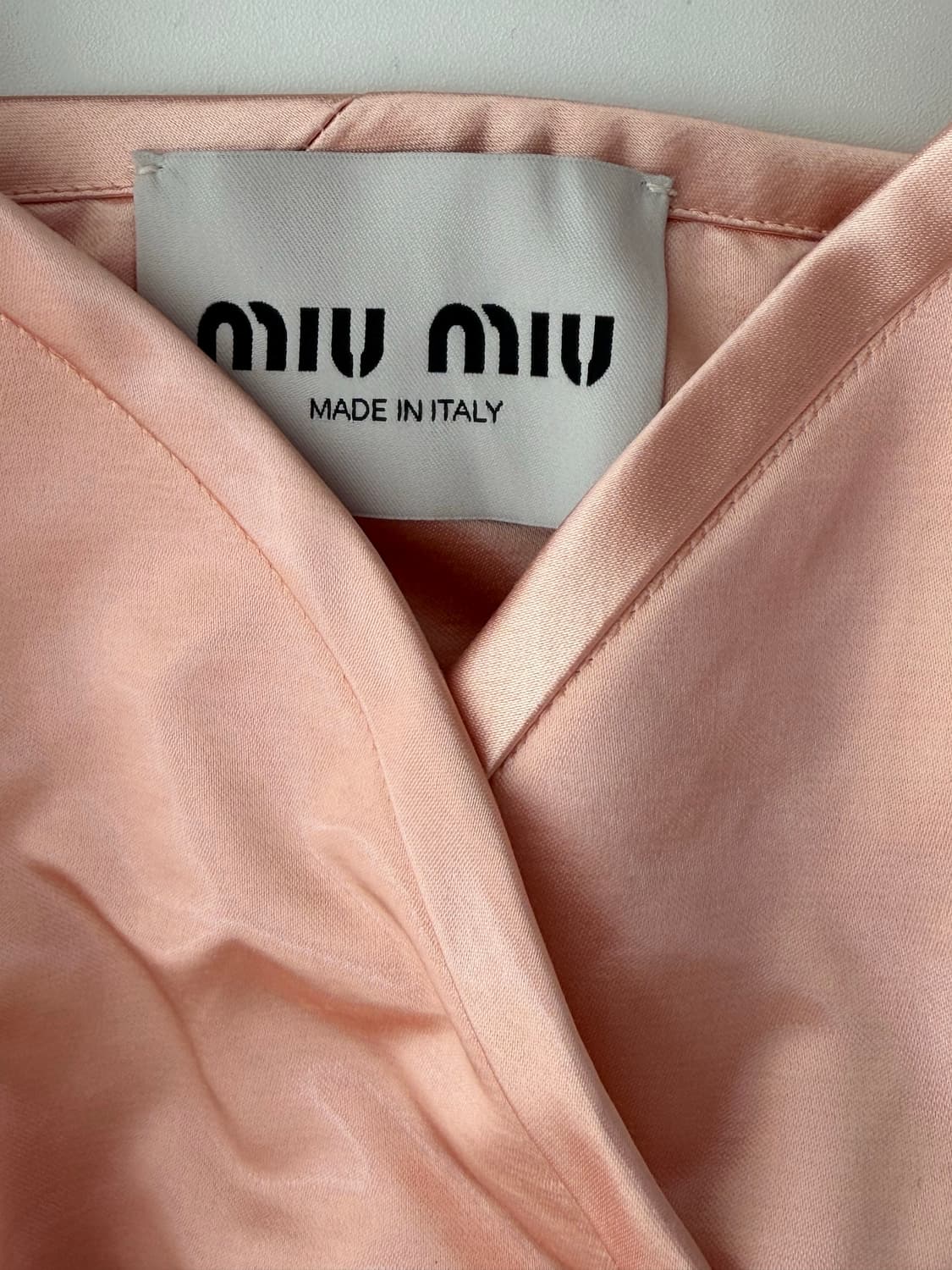 [미착용.거의새것] 미우미우 25 홀리데이에디션 새틴드레스 38 상품이미지4