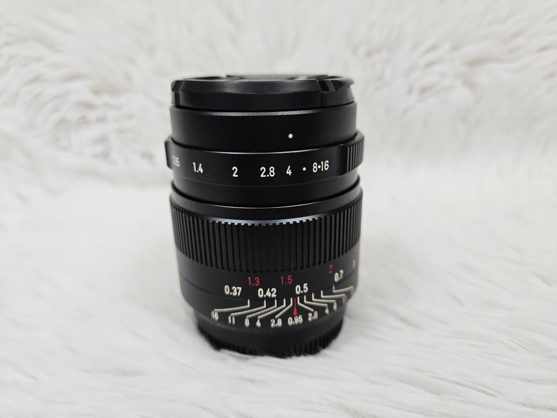 [민트] 7Artisan 7장인 35mm F0.95 렌즈 판매 상품이미지1