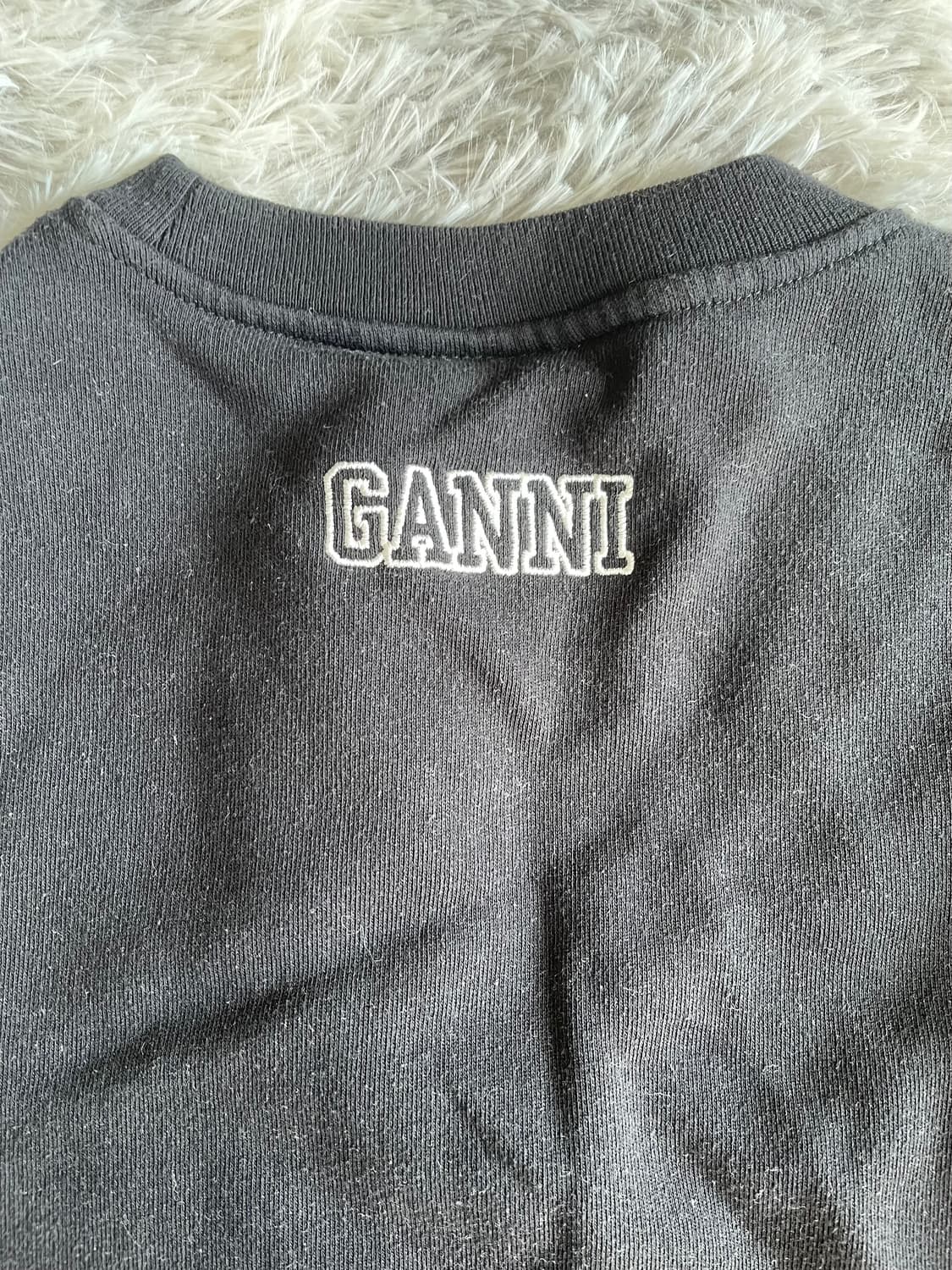 Ganni 가니 블랙 퍼프 슬리브 맨투맨 상품이미지3