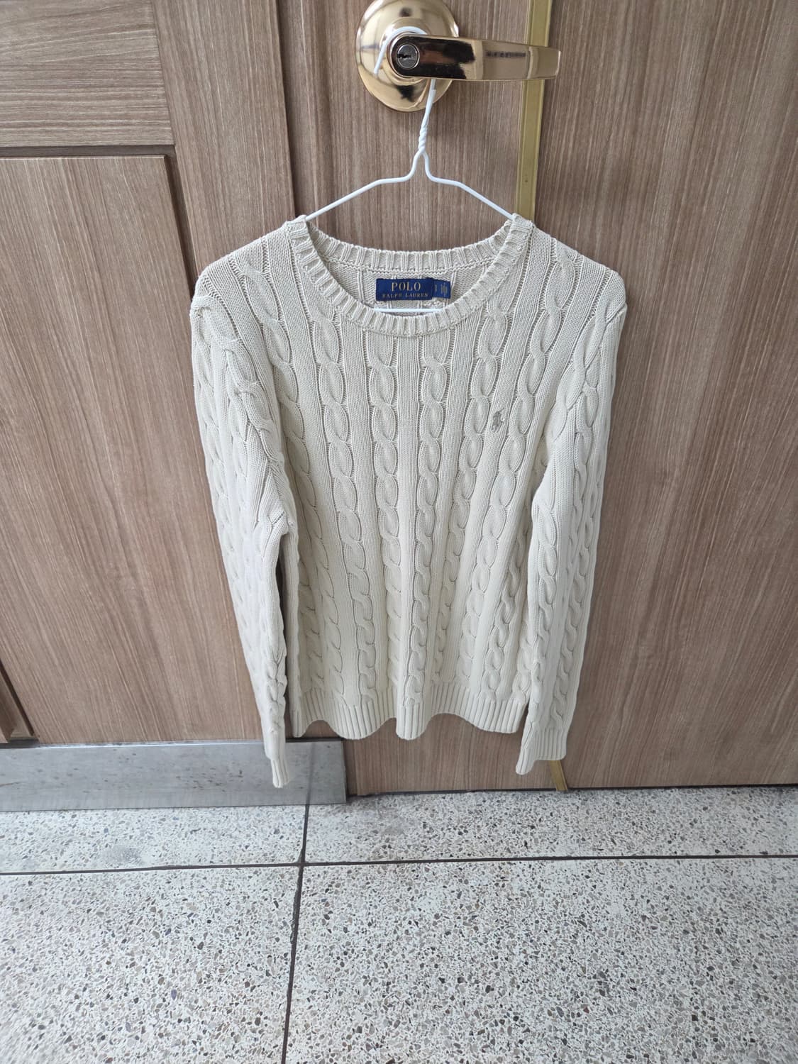 폴로 꽈배기 니트  상품이미지1