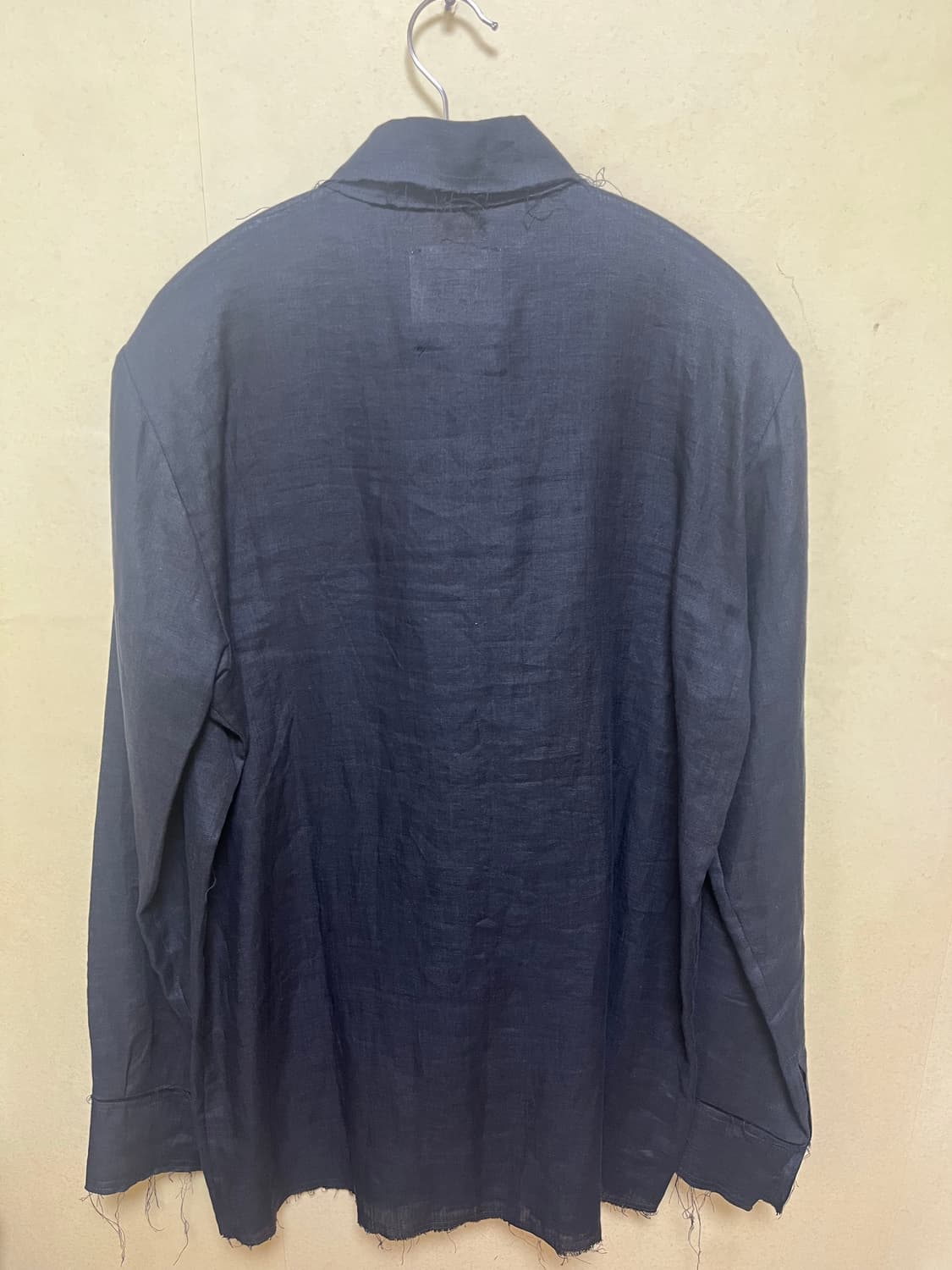 가브리엘라 콜 가먼츠 no.197 솔비아티 린넨 셔츠 상품이미지3