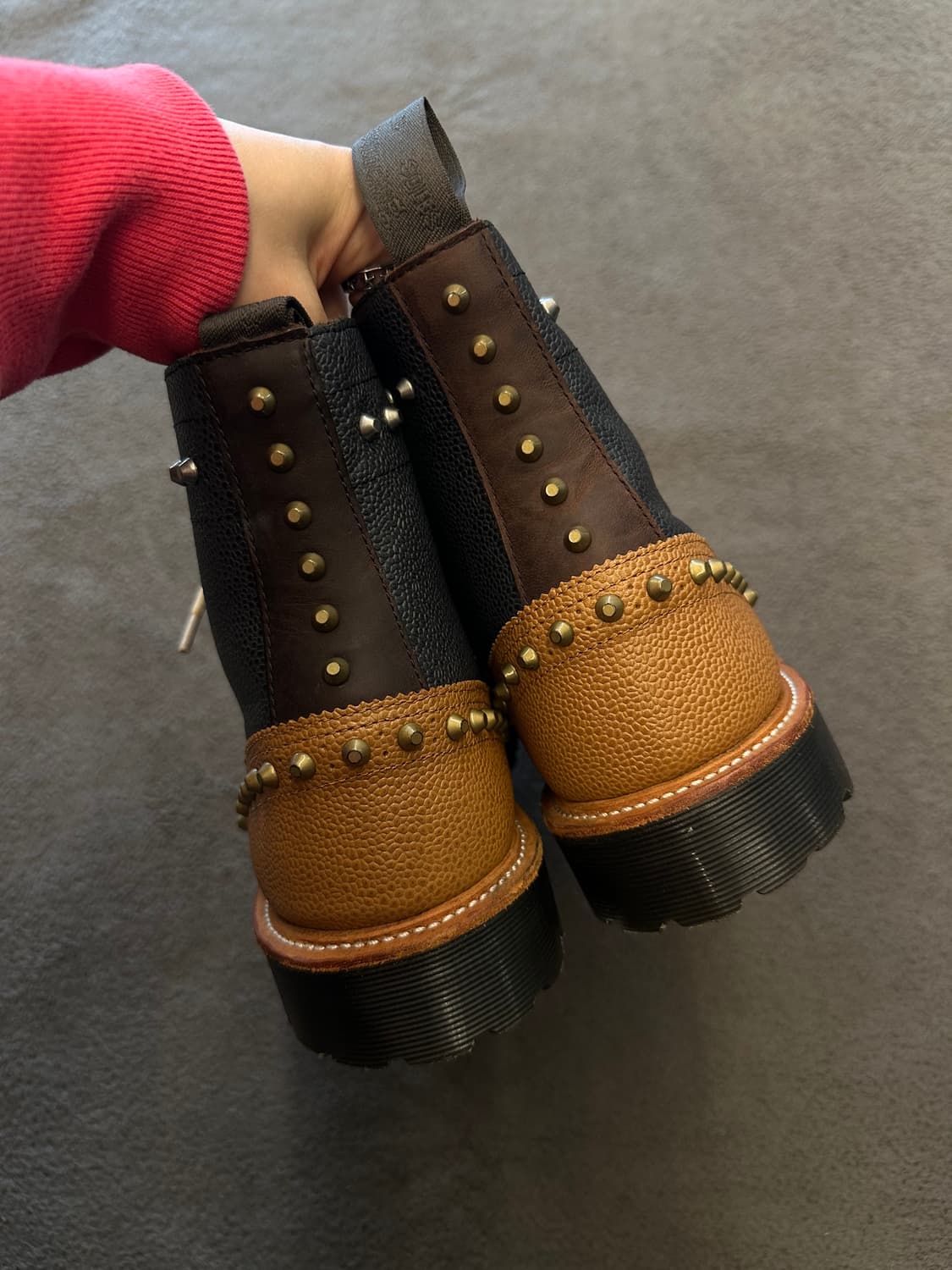 닥터마틴 펠리페 스터드 윙팁 처분  상품이미지4