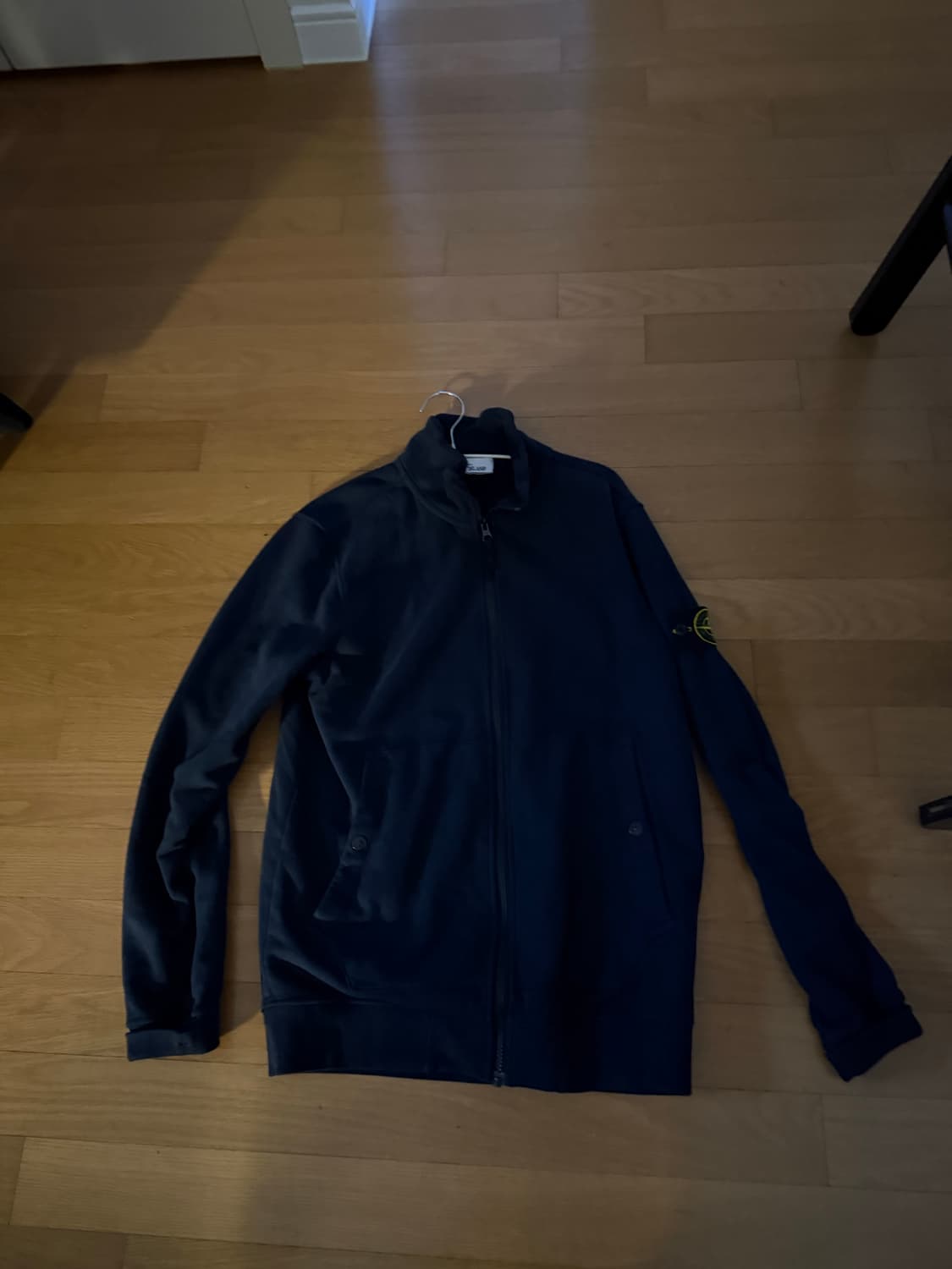 스톤아일랜드 네이비 집업 상품이미지1