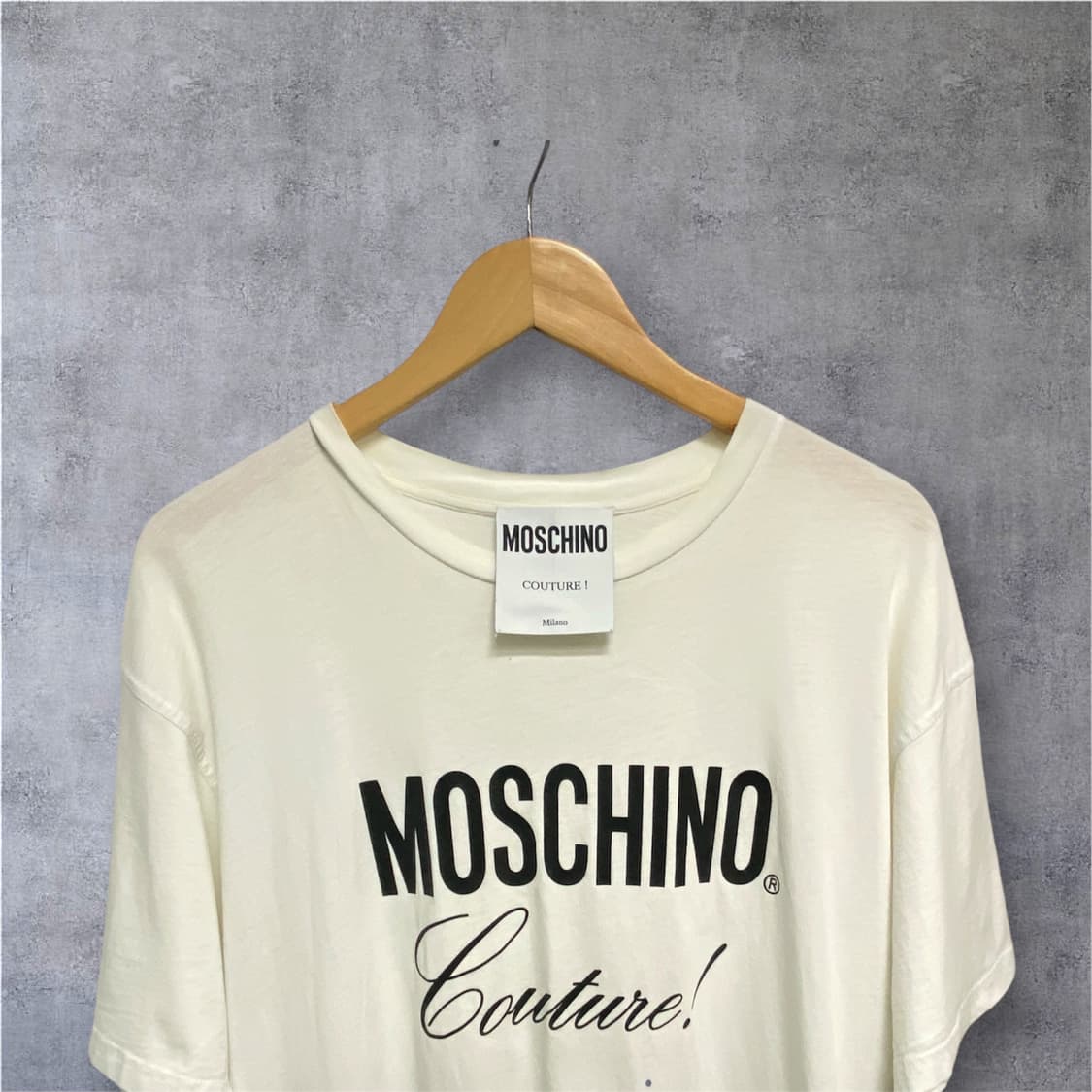  168. 모스키노 쿠튀르 로고 프린트 티셔츠 L-XL  상품이미지2