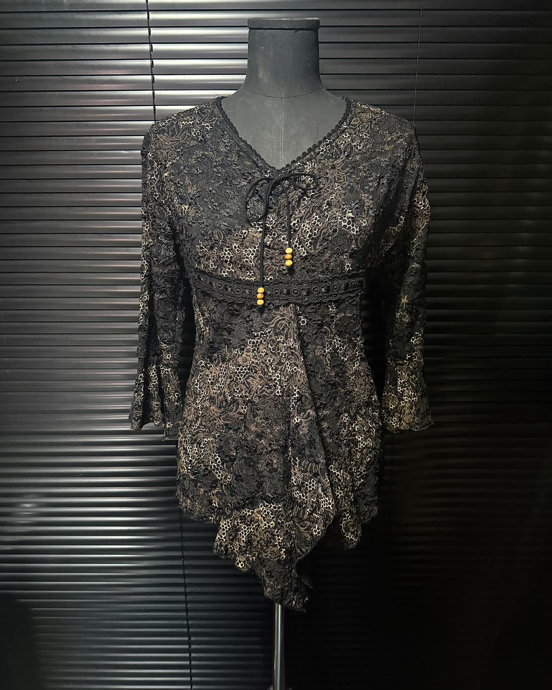 에스닉 레이스 블라우스 브라운 락 그런지 웨스턴 갸루 로리 고스 펑크  상품이미지1