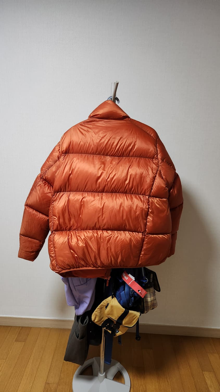 유니클로 오렌지 패딩 XL 상품이미지2