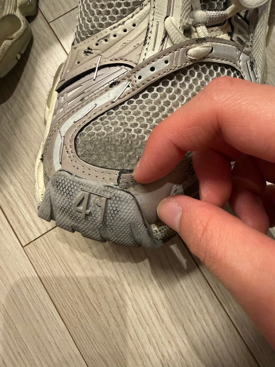 (41, 265) 발렌시아가 스테이플러 상품이미지6