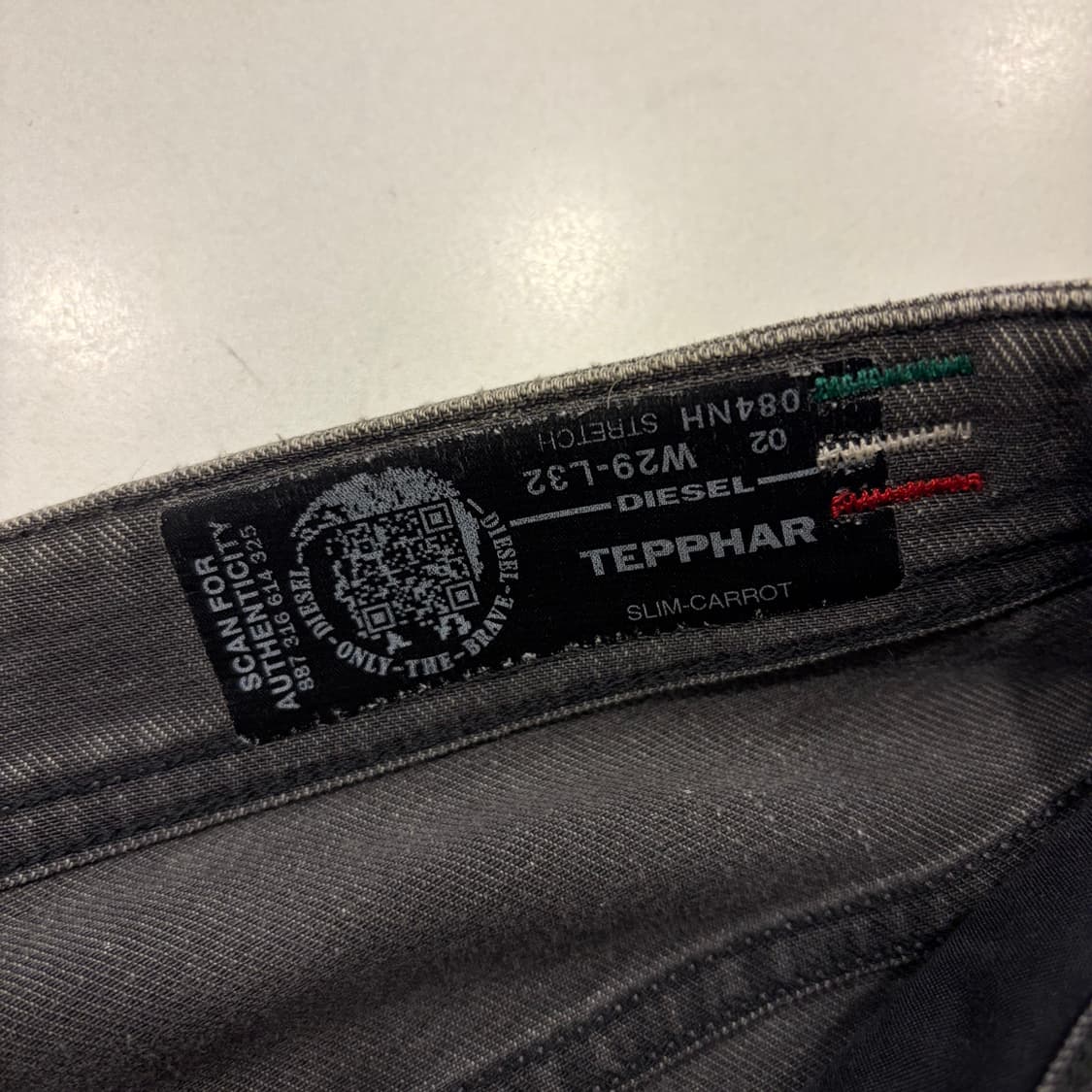 [29] 디젤 DNA 데미지 워싱 청바지 데님팬츠 그레이 C324 상품이미지6