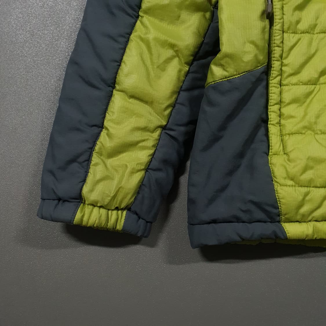 L) 노스페이스 프리마로프트 리버서블 양면 인슐레이션 경량 패딩 자켓 상품이미지5