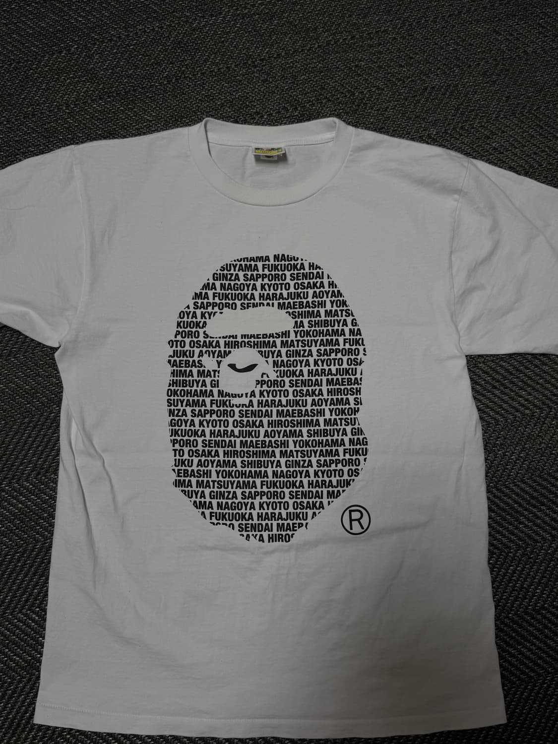 [L] BAPE Japan Ape Head T-Shirt White 상품이미지1